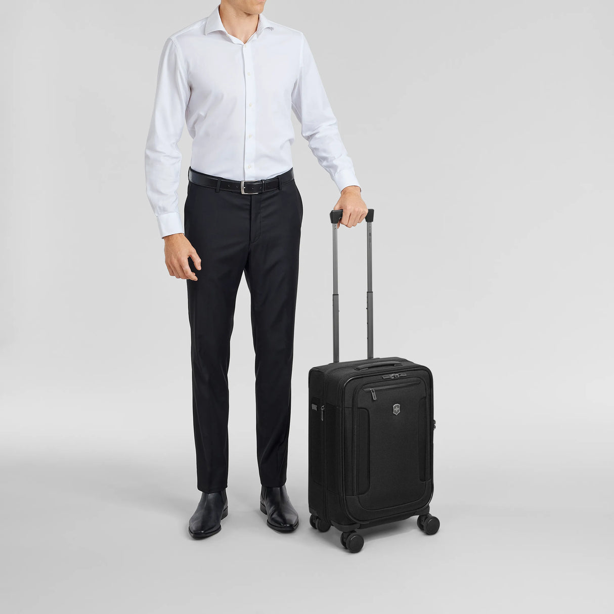 Victorinox Werks Traveler 7.0 Expandable Frequent Flyer Carry-On Spinner