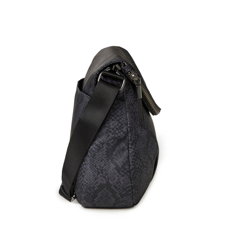 Baggallini City Lights Amelia Crossbody