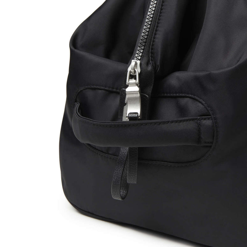 Baggallini Soho Duffel