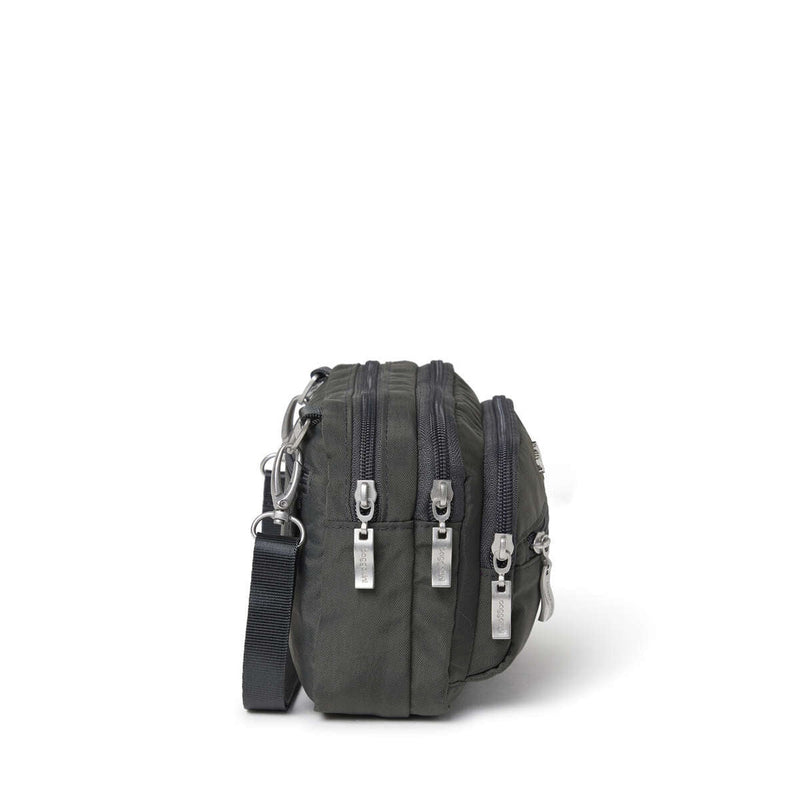 Baggallini Triple Zip Bagg