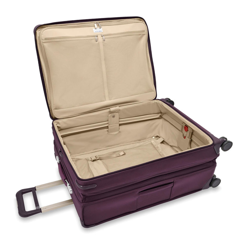 Briggs & Riley Baseline Large Expandable Spinner