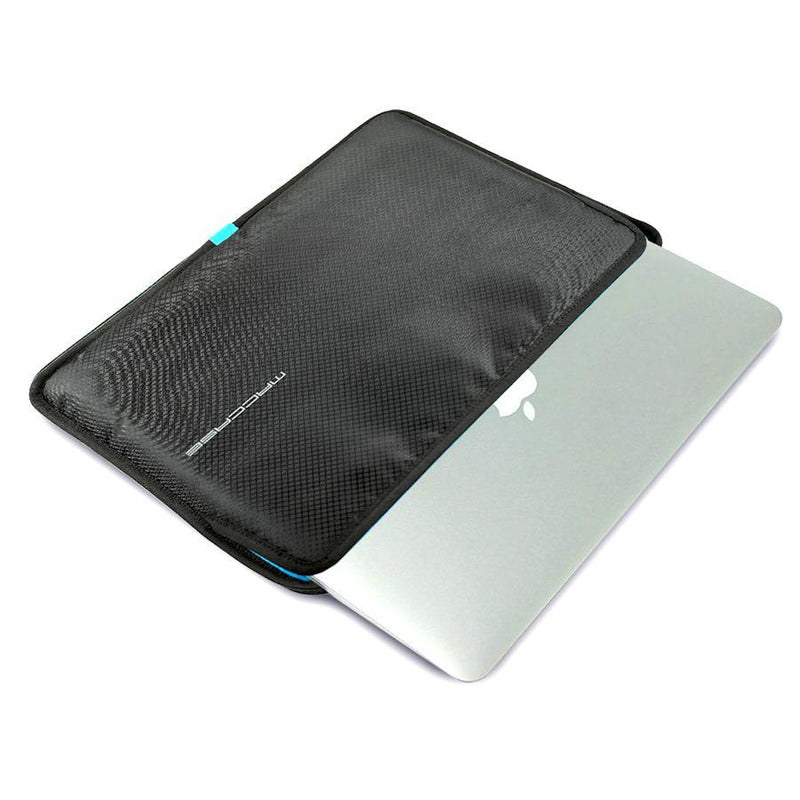 MacCase Nylon 15