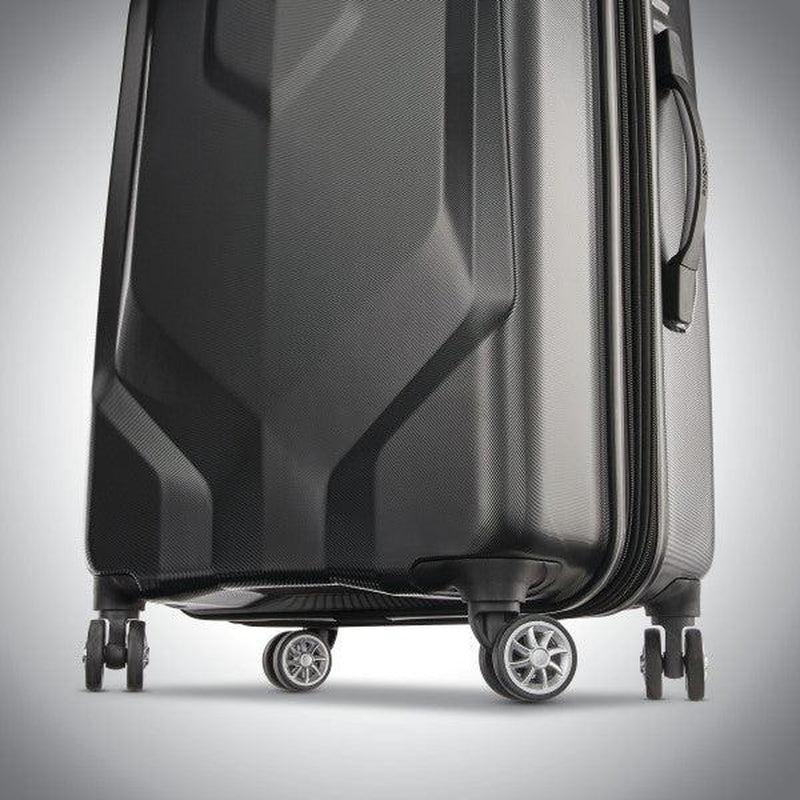 Samsonite Opto PC 2 22x14x9 Carry-On Spinner