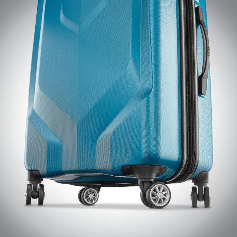 Samsonite Opto PC 2 22x14x9 Carry-On Spinner