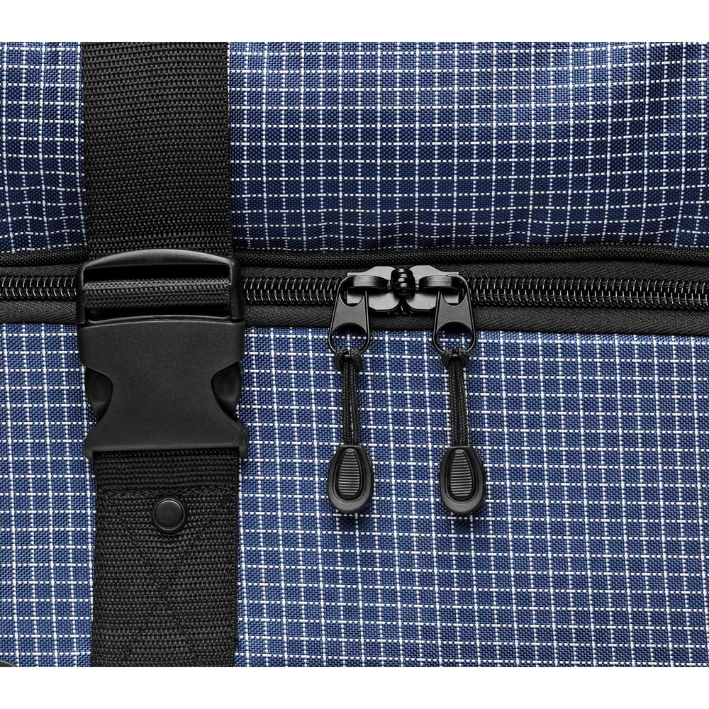 Samsonite Ripstop 30" Wheeled Duffel Luggage Pros