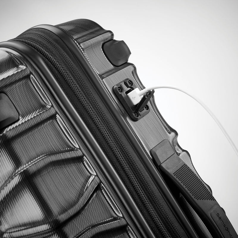 Samsonite Stryde 2 22x14x9 Carry-On Spinner