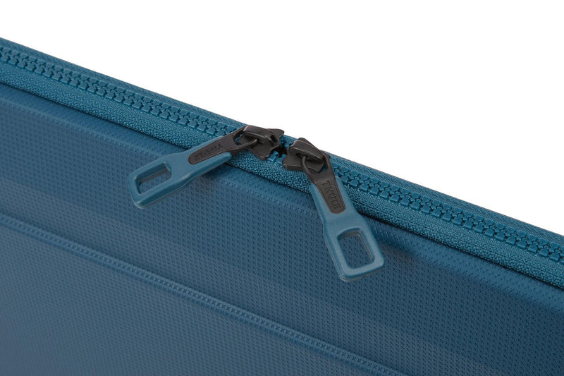 Thule Luggage Gauntlet MacBook Sleeve 16