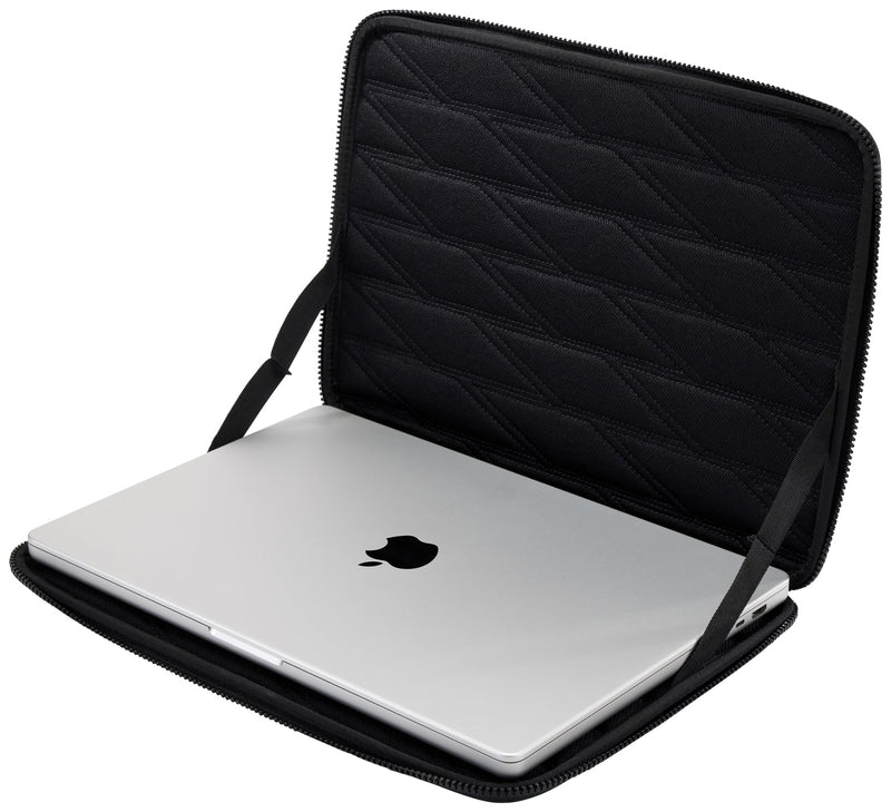 Thule Luggage Gauntlet MacBook Sleeve 16