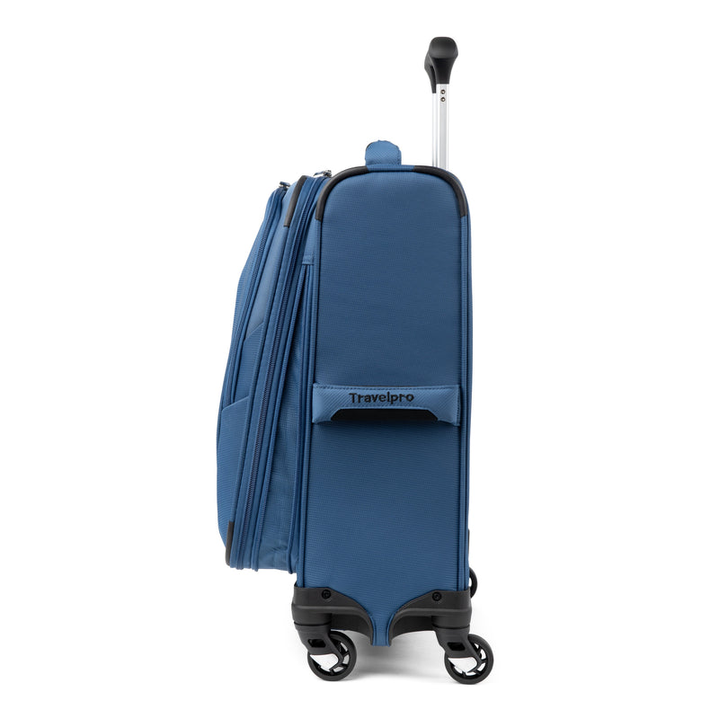 Travelpro Maxlite 5 Lightweight International Expandable Carry-On Spinner