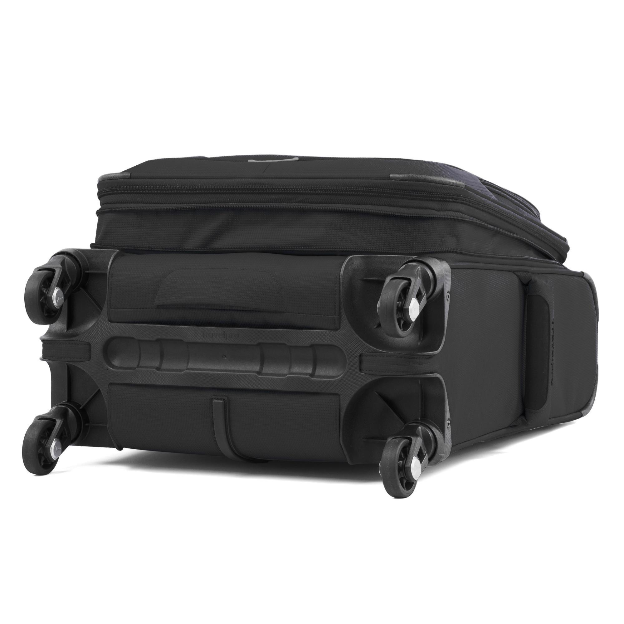 Travelpro Maxlite 5 International Expandable Carry on Spinner