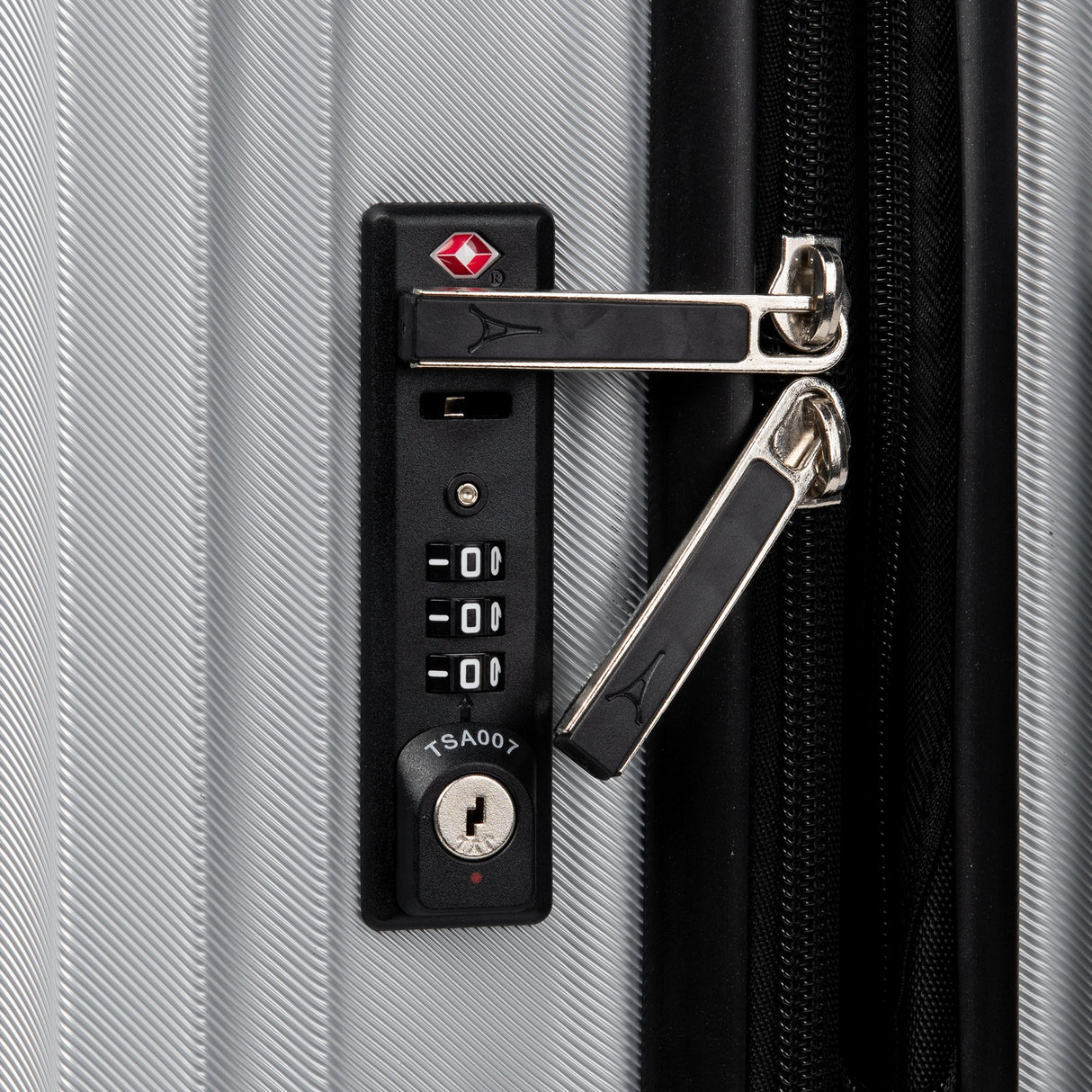 Travelpro Maxlite Air Medium Check-In Expandable Hardside Spinner