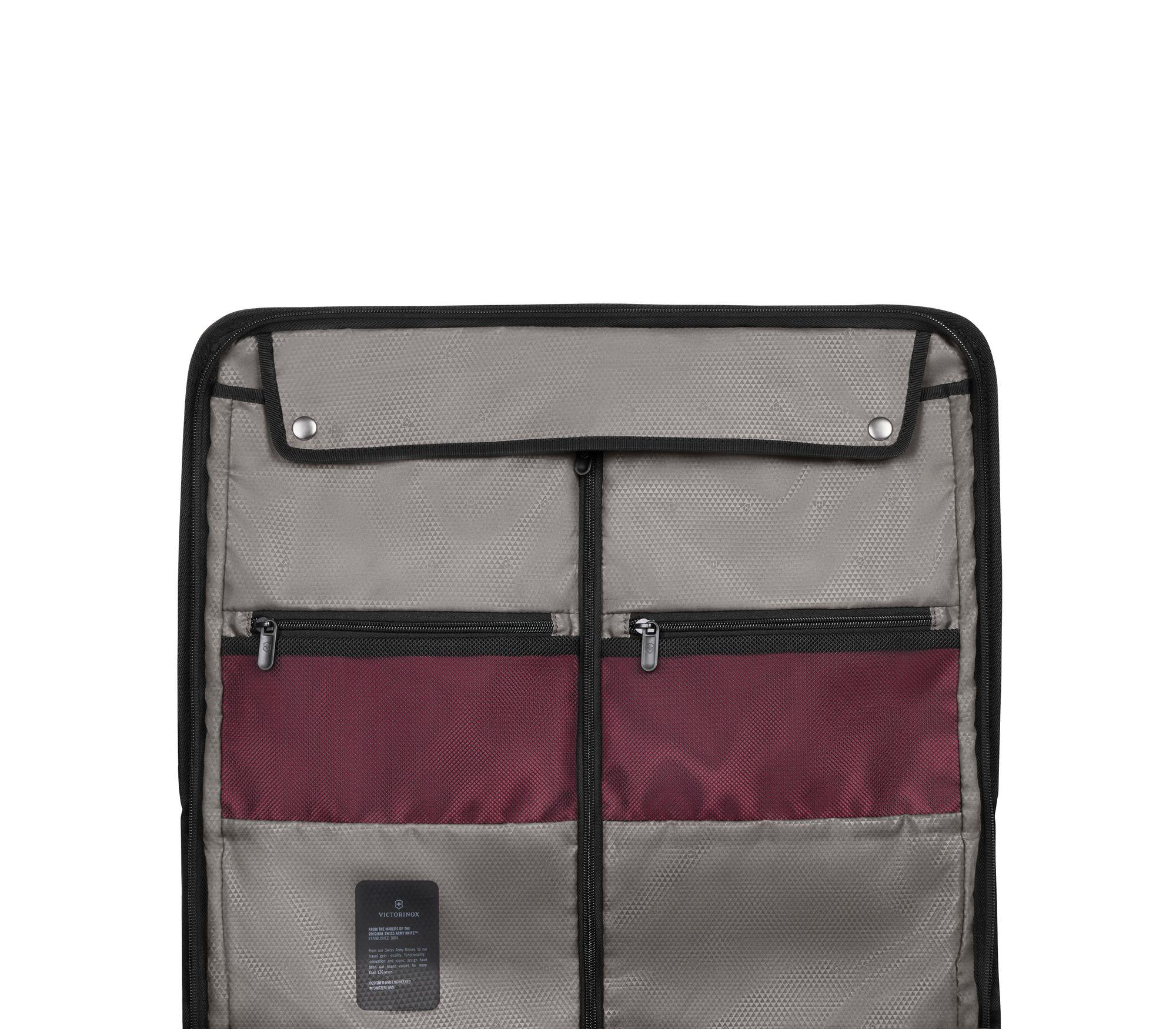 Victorinox Crosslight Garment Bag – Luggage Pros
