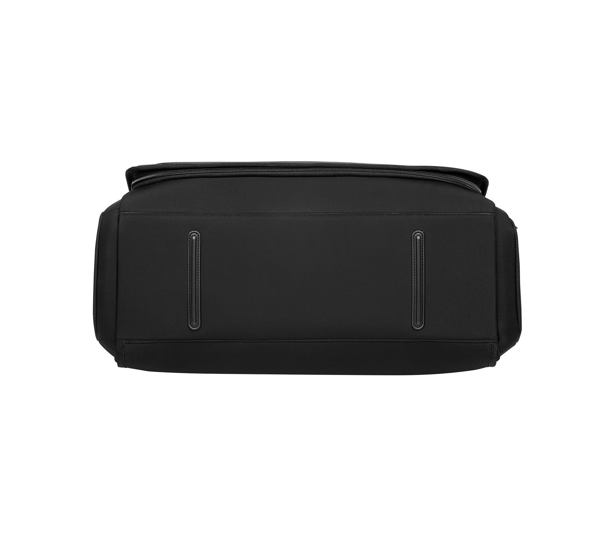 Victorinox Crosslight Garment Bag – Luggage Pros