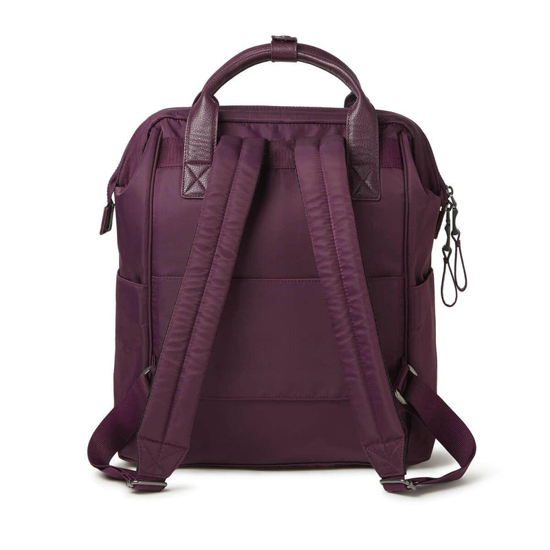 Baggallini Manhattan Collection Soho Backpack