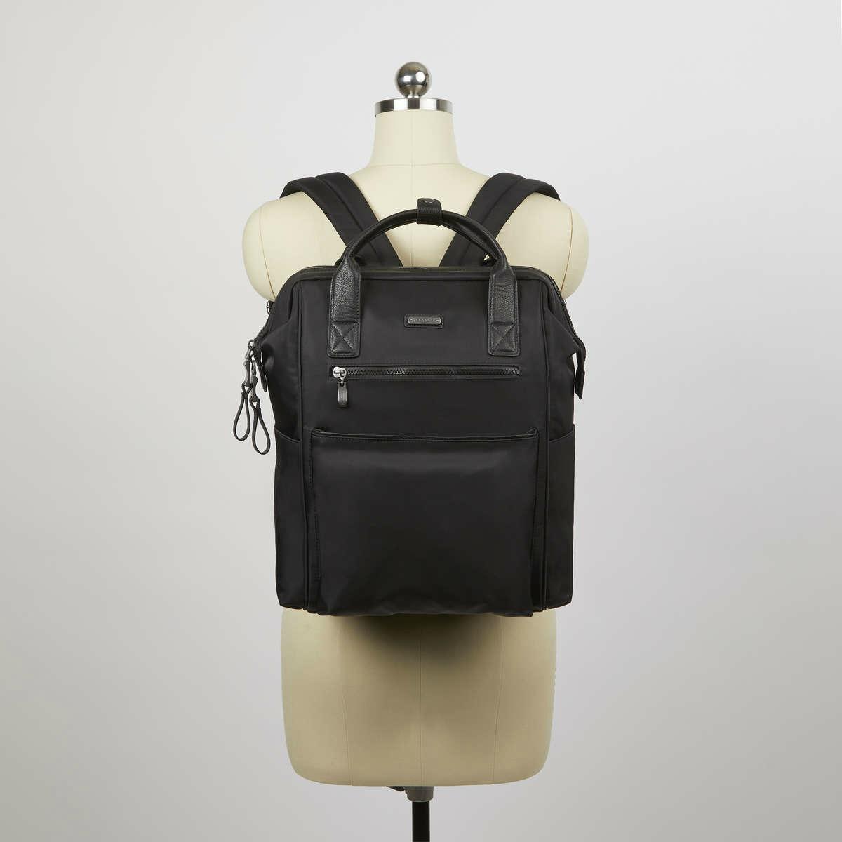 Baggallini Manhattan Collection Soho Backpack