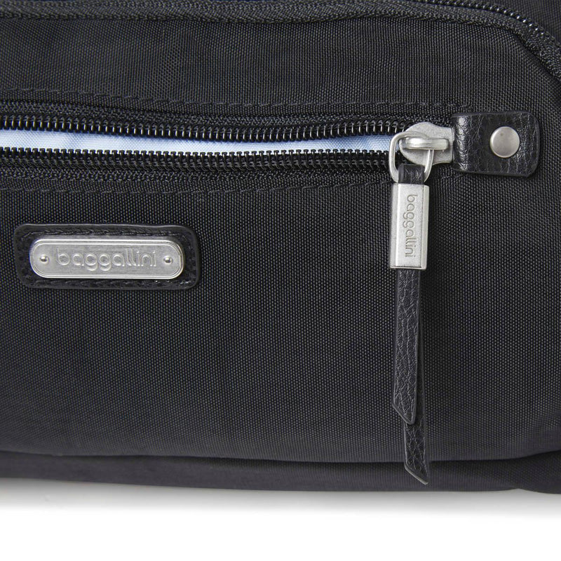 Baggallini New Classic Collection RFID Everyday Traveler