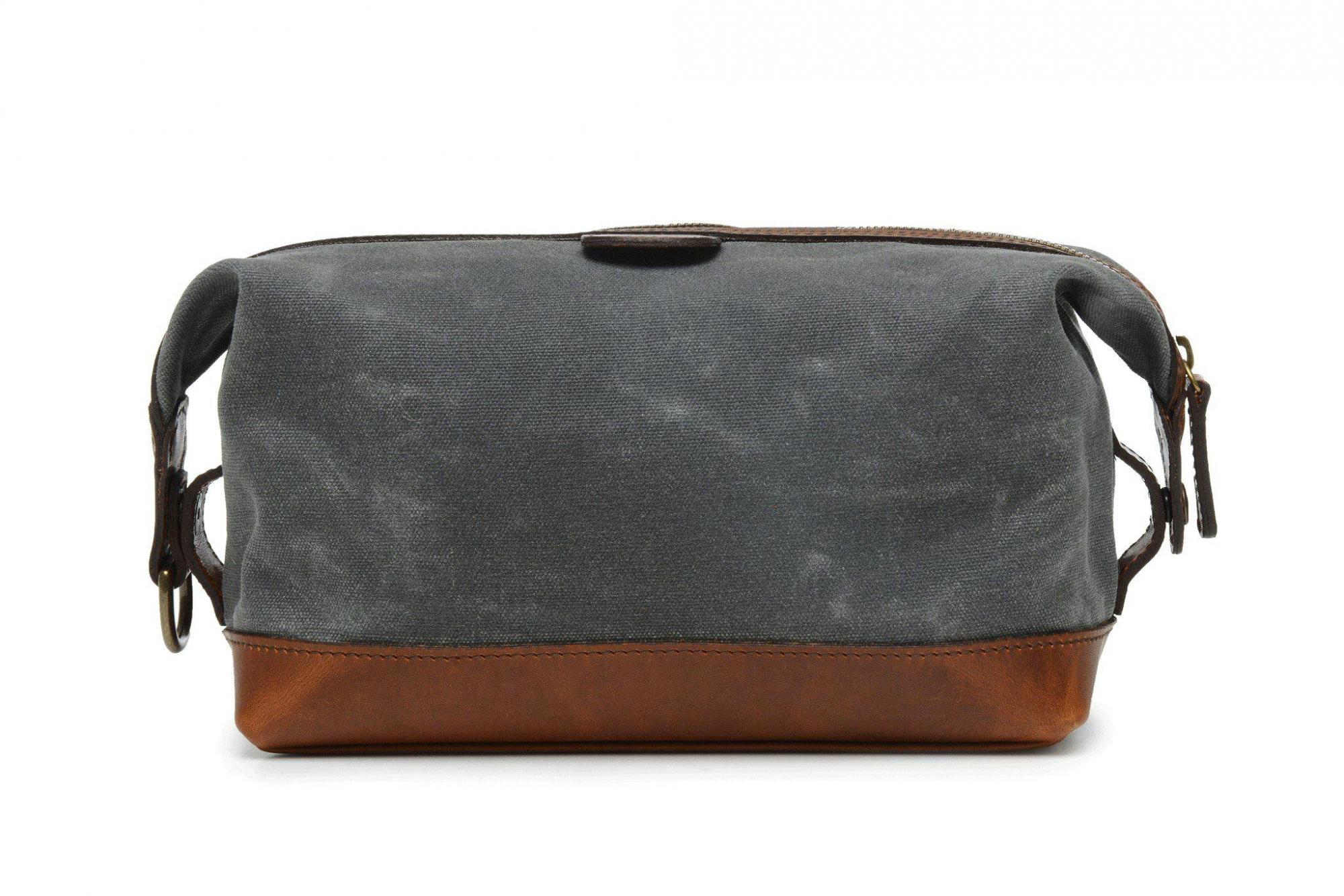 Korchmar Adventure Wax Canvas Ryder Dopp Kit – Luggage Pros