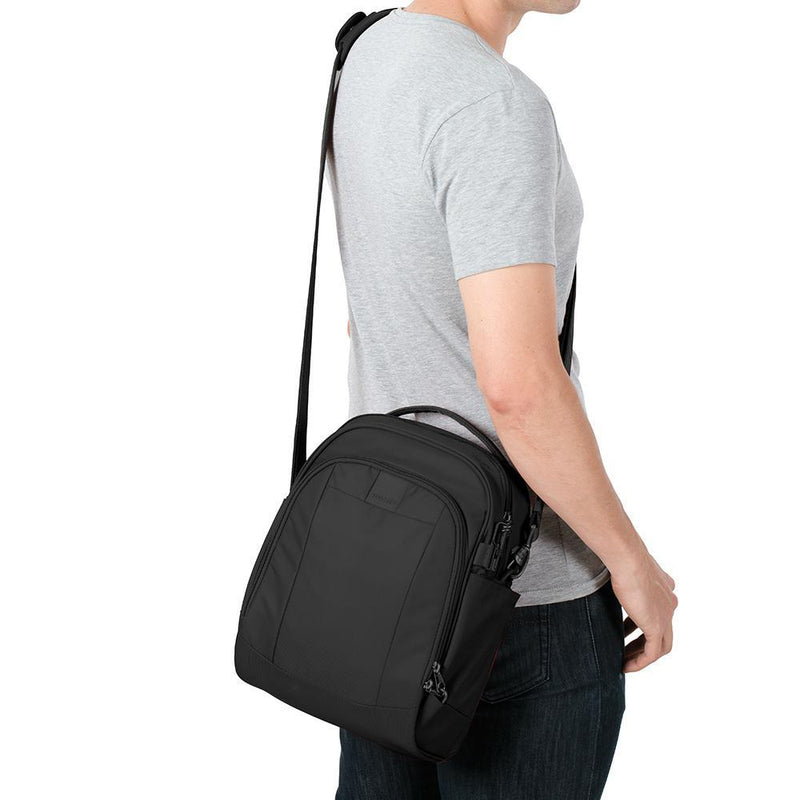 Pacsafe MetroSafe LS250 Anti-Theft Shoulder Bag