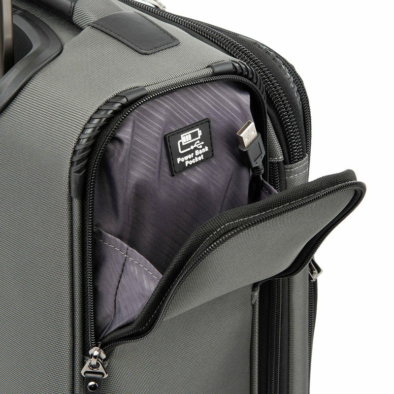 Travelpro Crew VersaPack Global Carry On Expandable Rollaboard