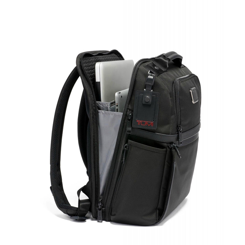 TUMI Alpha 3 Slim Solutions Brief Pack