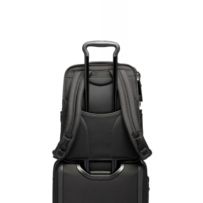 TUMI Alpha 3 Slim Solutions Brief Pack